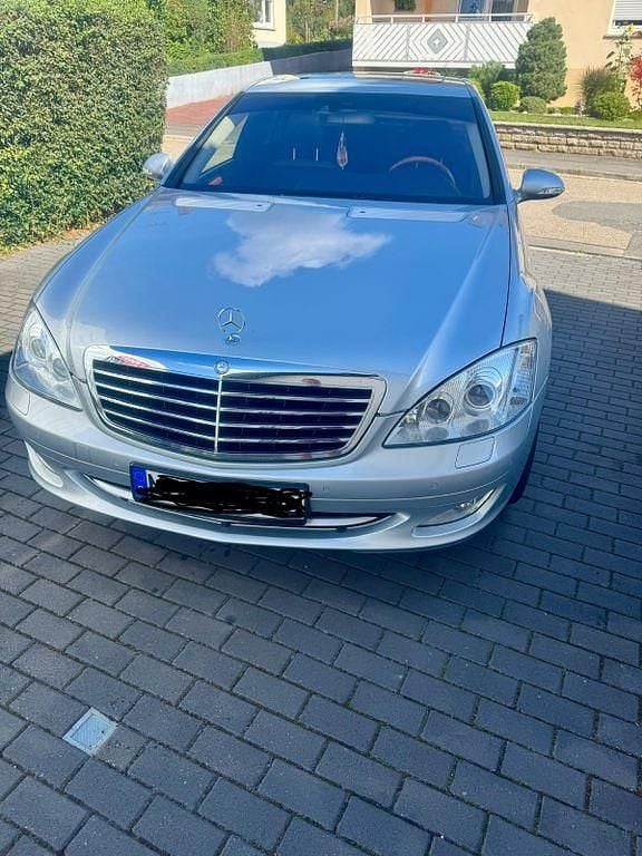 Silber Gebraucht 2006 Mercedes S500 Limousine | 15.700 € (Etwas zu teuer) - Bild 1/4