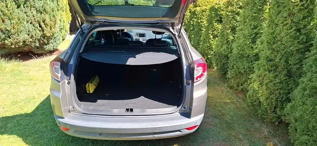Gebraucht Renault Mégane Dynamique 131 PS (96 kW) 2012 Beige Limousine