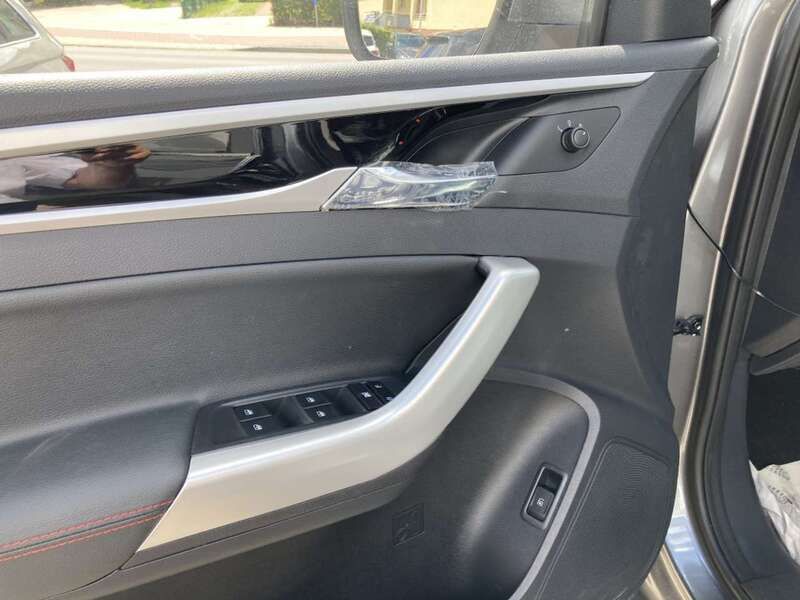 Gebraucht Maxus MIFA 9 180 kW (245 PS) 2024 Grau Van / Kleinbus