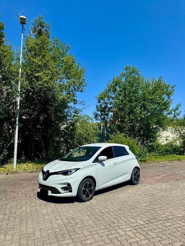 Weiß Gebraucht 2020 Renault Zoe Intens Kleinwagen | 12.499 € (Guter Preis) - Bild 1/4