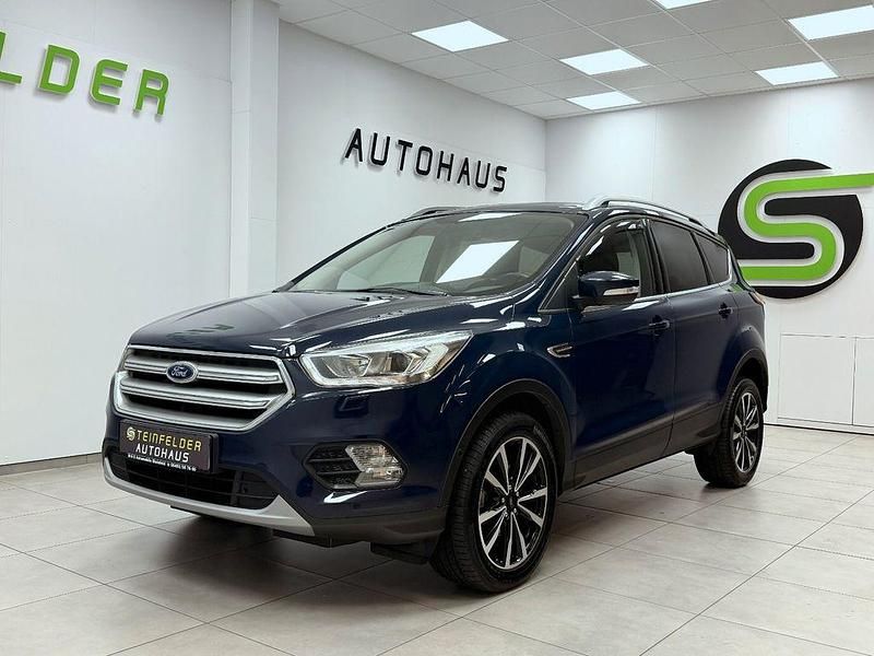 Gebraucht Ford Kuga Cool & Connect 150 PS (110 kW) 2019 Blau SUV