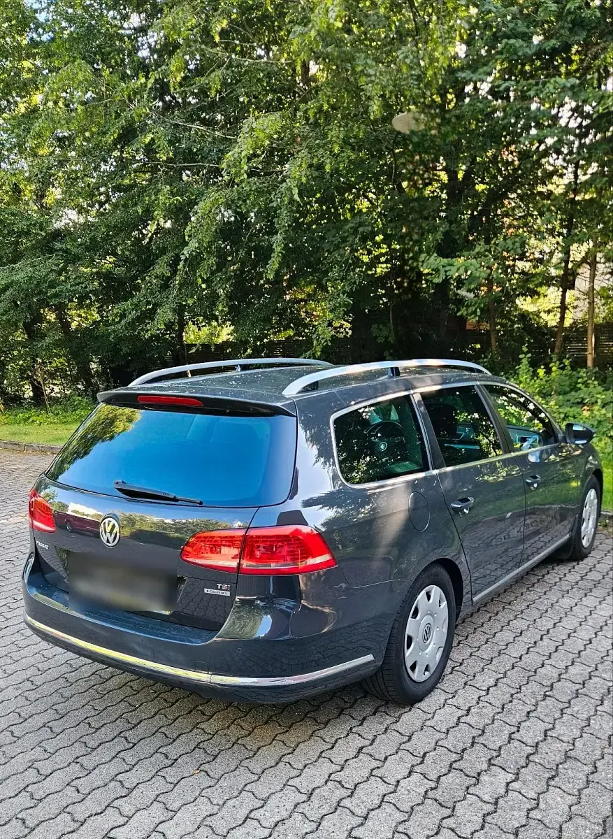Gebraucht VW Passat 150 PS (110 kW) 2012 Grau Kombi