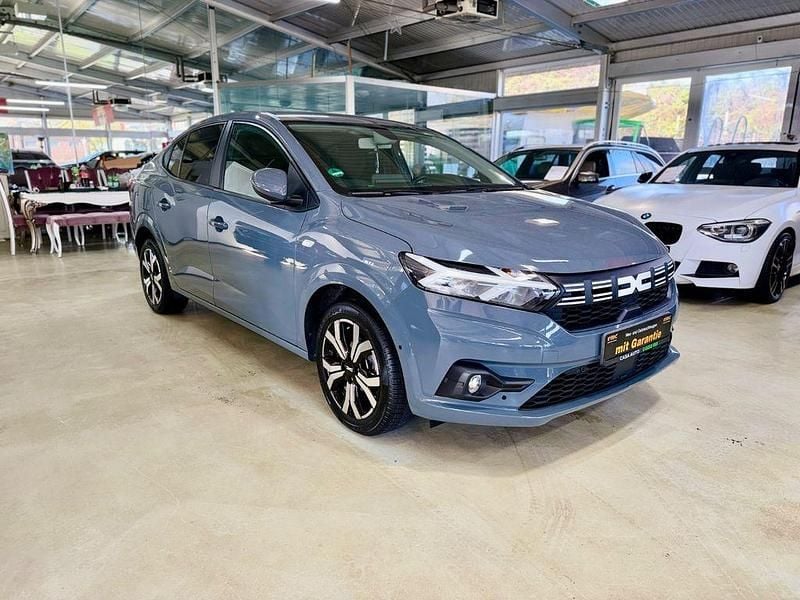 Gebraucht Dacia Logan 91 PS (66 kW) 2024 Grau Limousine