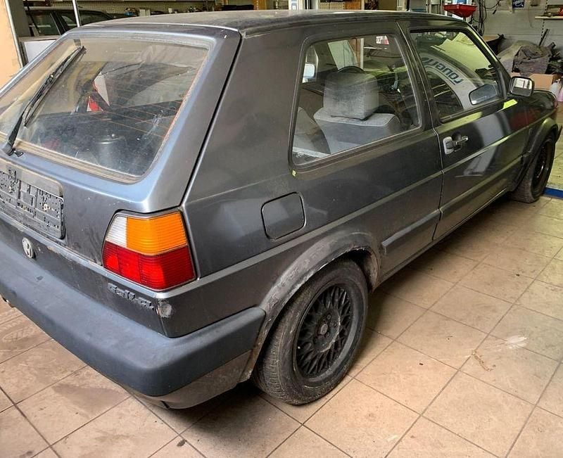 Gebraucht VW Golf II 90 PS (66 kW) 1990 Grau Kleinwagen