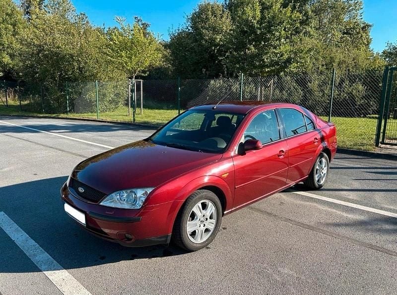 Rot Gebraucht 2003 Ford Mondeo Limousine | 2.500 € (Etwas zu teuer) - Bild 1/4