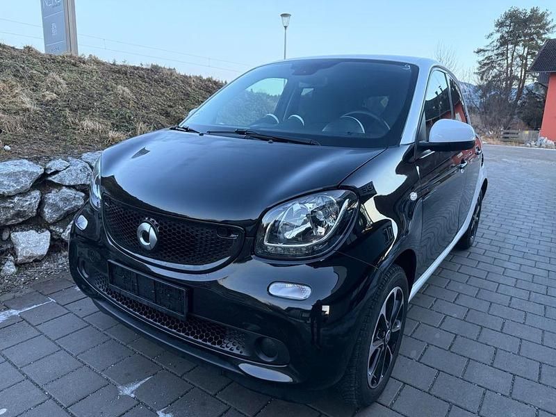 Gebraucht Smart ForFour 71 PS (52 kW) 2015 Weiß Kleinwagen