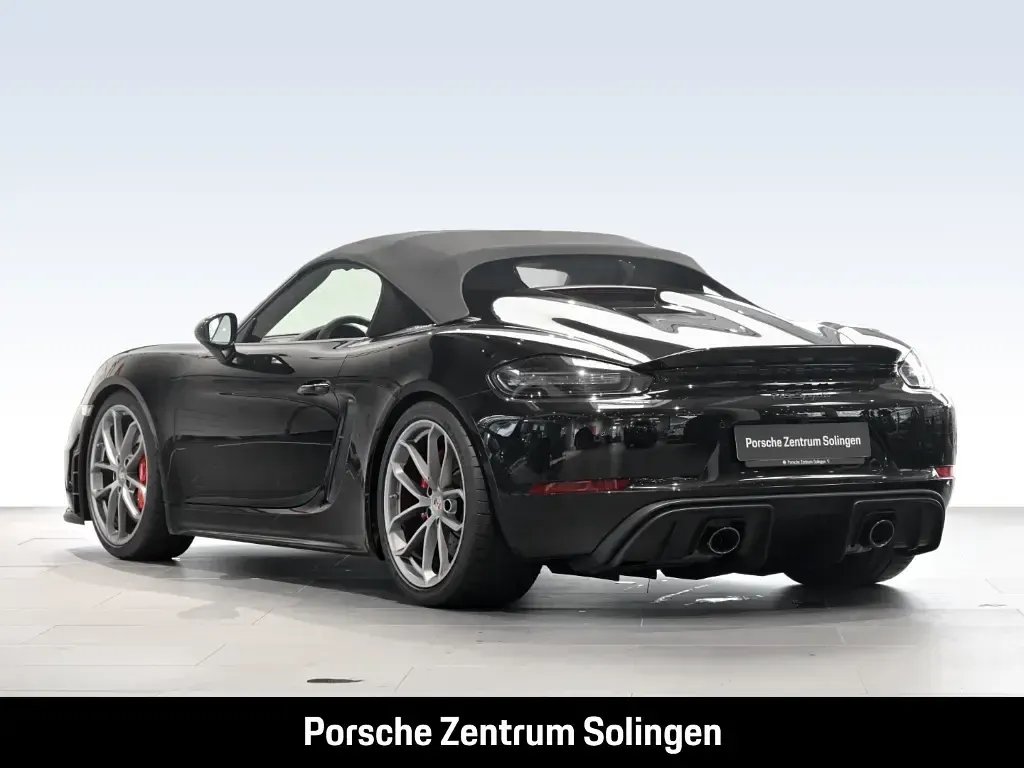 Gebraucht Porsche 718 Spyder 420 PS (308 kW) 2022 Tiefschwarz Cabrio