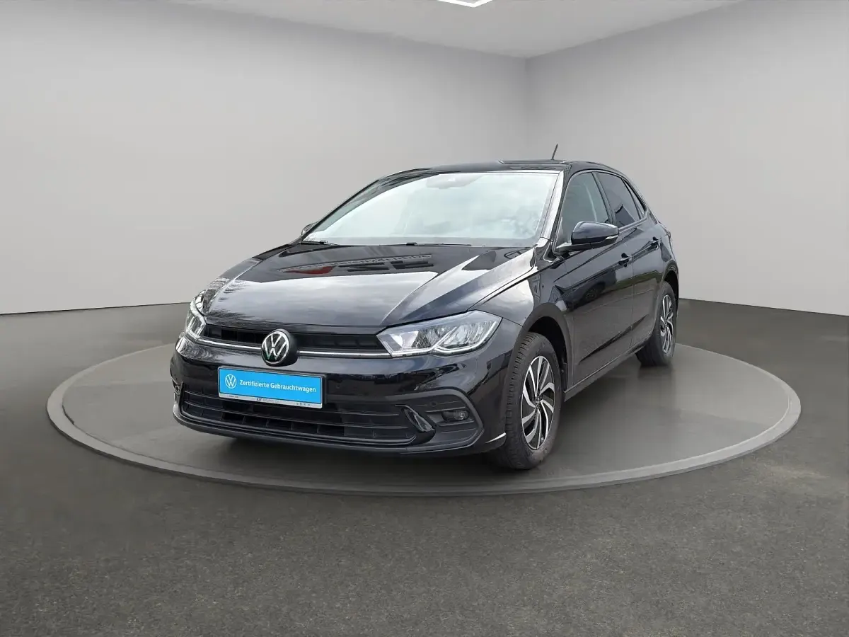 Gebraucht VW Polo Life 80 PS (58 kW) 2022 Schwarz Kleinwagen