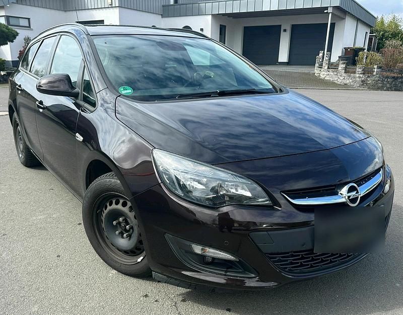 Gebraucht Opel Astra 120 PS (88 kW) 2015 Braun Kombi