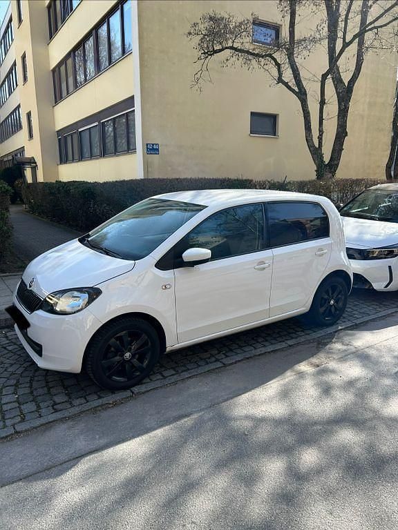 Gebraucht Skoda Citigo 60 PS (44 kW) 2013 Weiß Kleinwagen