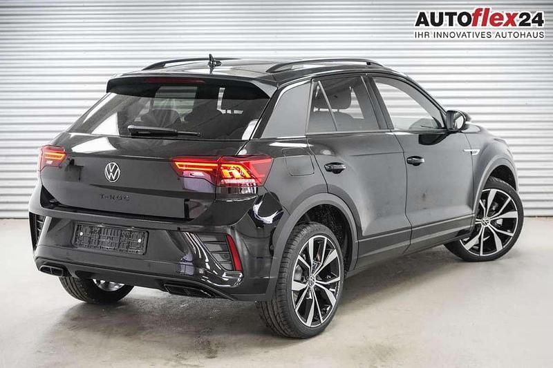 Deep black metallic (2t) Neu 2025 VW T-Roc R-line SUV | 37.340 € (Fairer Preis) - Bild 1/4