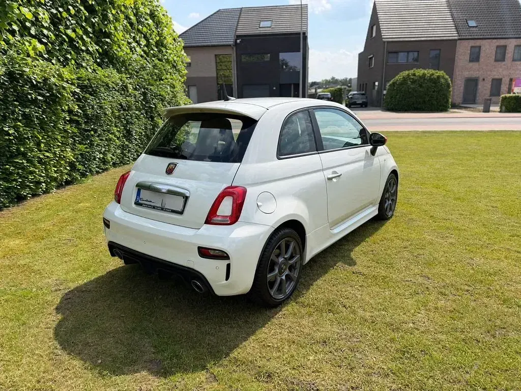 Gebraucht Abarth 595C 165 PS (121 kW) 2022 Weiß Cabrio