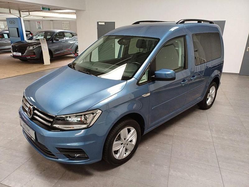 Blau Gebraucht 2015 VW Caddy Comfortline Van / Kleinbus | 18.450 € (Fairer Preis) - Bild 1/3