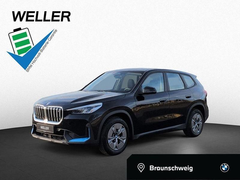 Schwarz (schwarz) Gebraucht 2023 BMW iX1 Performance SUV | 36.250 € (Superpreis) - Bild 1/3