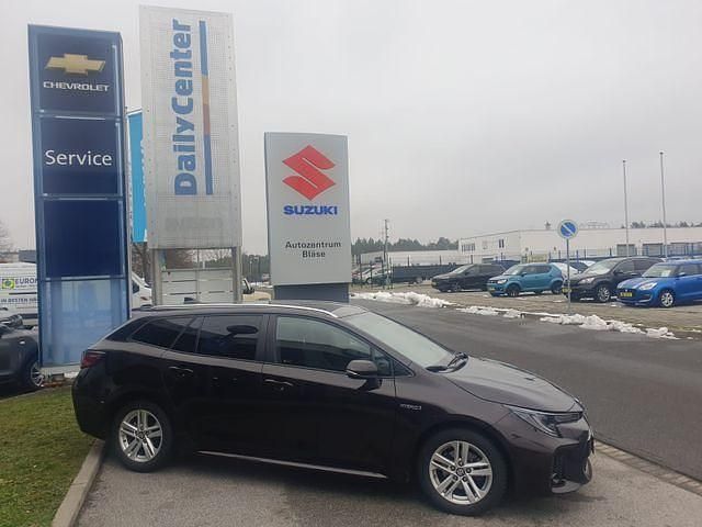 Gebraucht Suzuki Swace Comfort+ 122 PS (89 kW) 2021 Braun Kombi