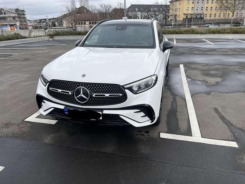 Gebraucht Mercedes GLC200 Advanced 204 PS (150 kW) 2023 SUV