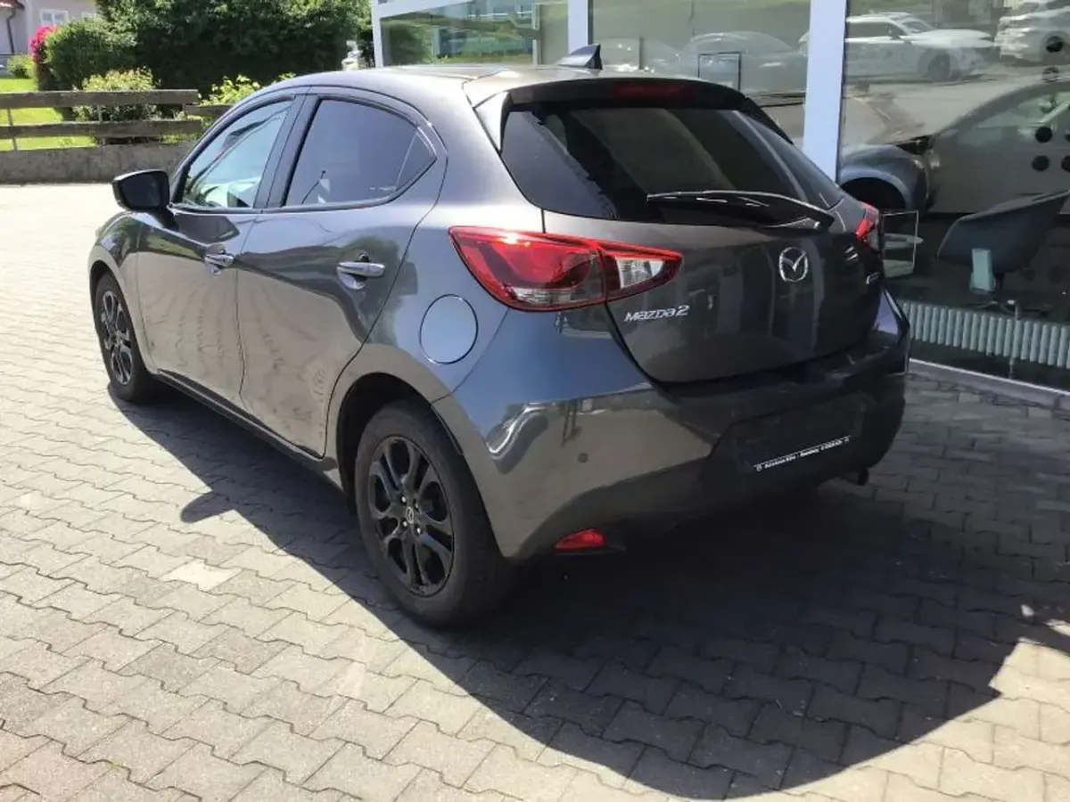 Gebraucht Mazda 2 Kizoku 90 PS (66 kW) 2018 Matrixgrau metallic Kleinwagen