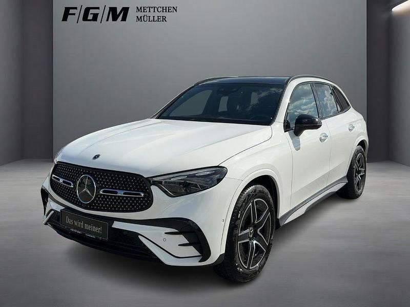 Gebraucht Mercedes GLC300 AMG Line Premium 269 PS (197 kW) 2024 Polarweiss  unilack SUV
