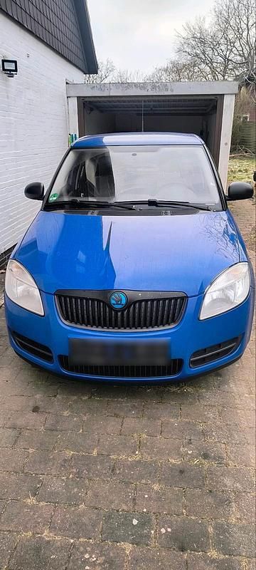 Gebraucht Skoda Fabia 60 PS (44 kW) 2009 Blau Kleinwagen