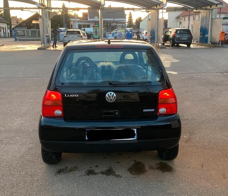 Gebraucht VW Lupo 65 PS (47 kW) 2001 Schwarz Kleinwagen