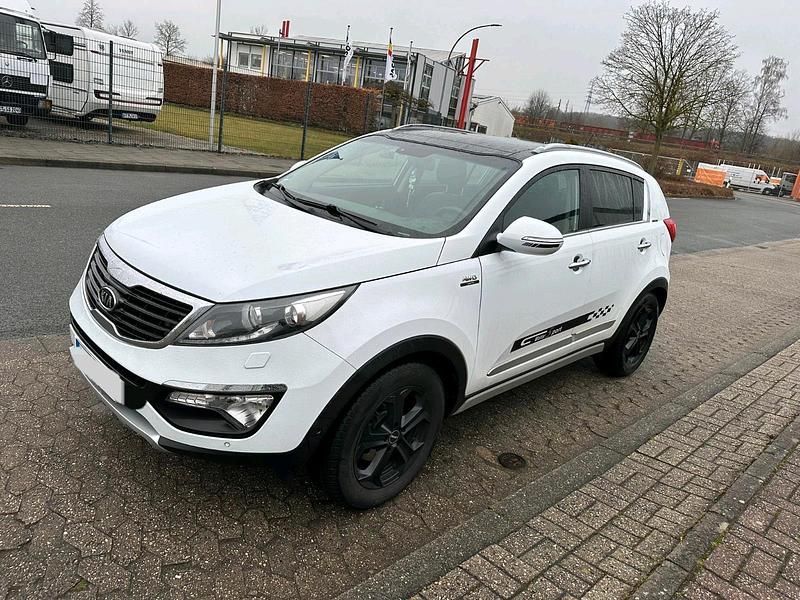 Gebraucht Kia Sportage Spirit 184 PS (135 kW) 2012 Weiß SUV