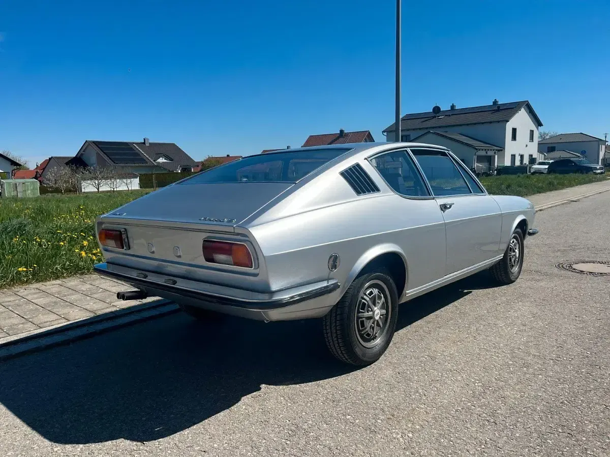 Gebraucht Audi Coupé 116 PS (85 kW) 1971 Silber Coupé