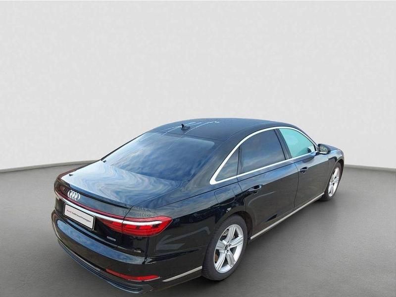 Gebraucht Audi A8 340 PS (250 kW) 2024 Mythosschwarz metallic (metallic) Limousine