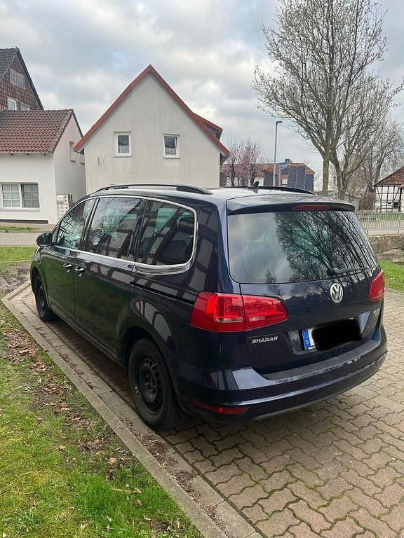 Gebraucht VW Sharan 140 PS (102 kW) 2011 Blau Van / Kleinbus