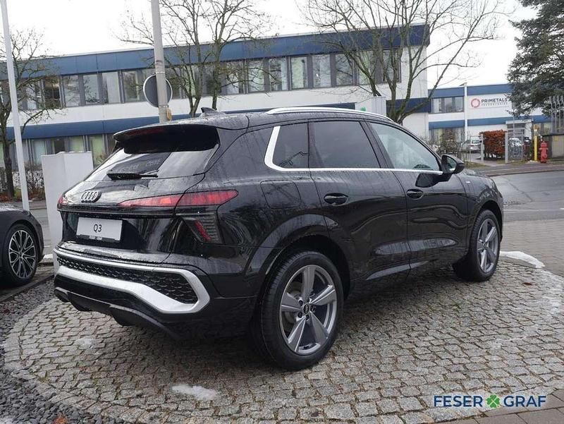 Neu Audi Q3 S-Line 150 PS (110 kW) 2026 Schwarz (mythosschwarz metallic) SUV