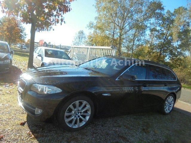 Schwarz Gebraucht 2013 BMW 520 Kombi | 8.500 € (Superpreis) - Bild 1/4