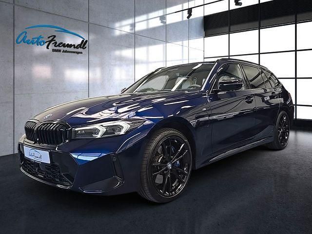 Individual tansanitblaumetallic (metallic) Gebraucht 2023 BMW 330e M Sport Kombi | 47.600 € (Teuer) - Bild 1/1
