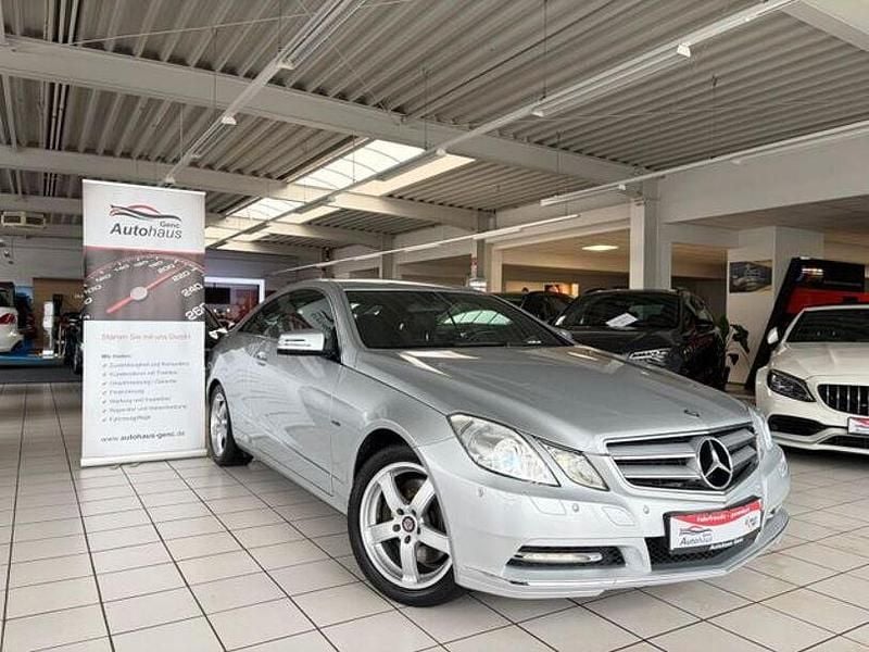Gebraucht Mercedes E350 Avantgarde 292 PS (214 kW) 2011 Silber Coupé