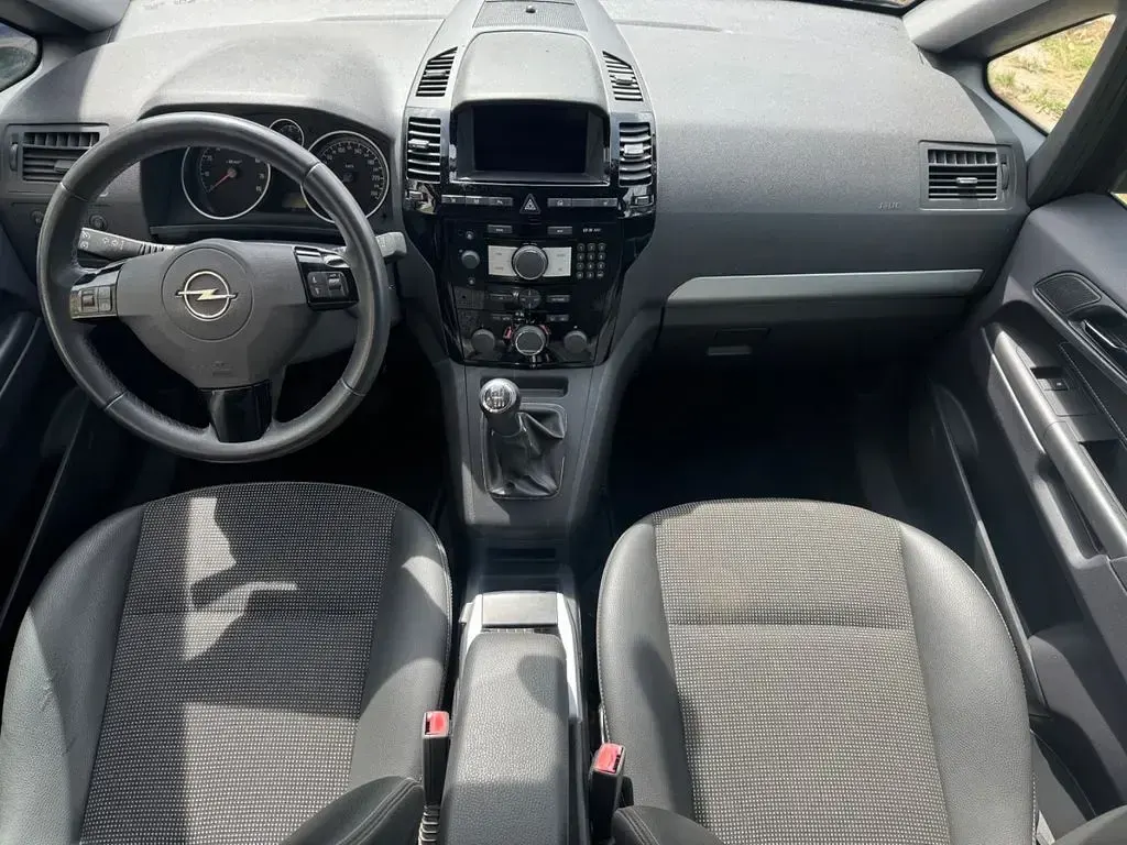Gebraucht Opel Zafira Innovation 150 PS (110 kW) 2009 Blau Van / Kleinbus