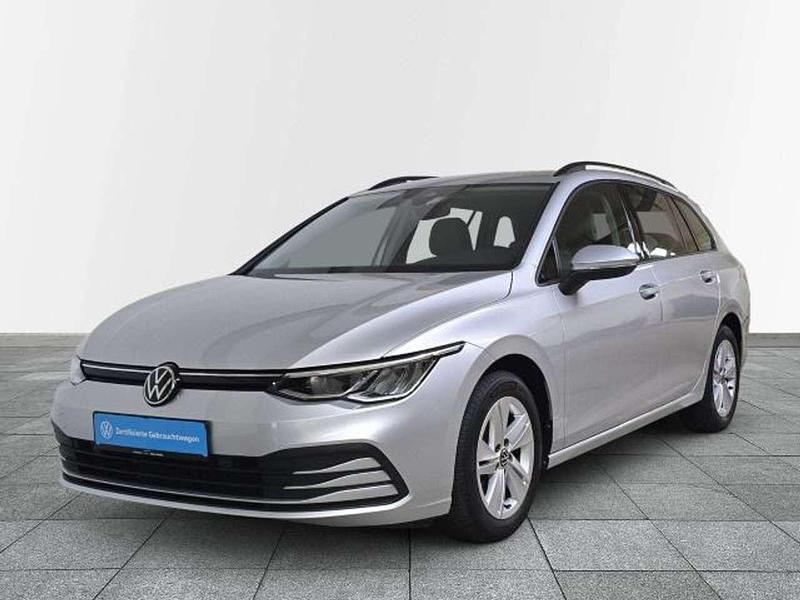 Reflexsilber metallic Gebraucht 2021 VW Golf VIII Life Kombi | 18.490 € (Fairer Preis) - Bild 1/3
