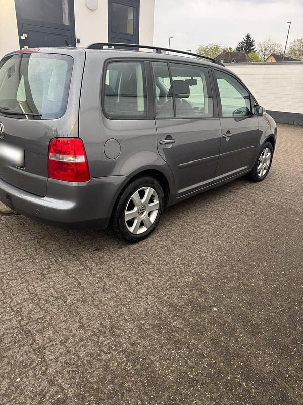 Gebraucht VW Touran 105 PS (77 kW) 2006 Grau Van / Kleinbus