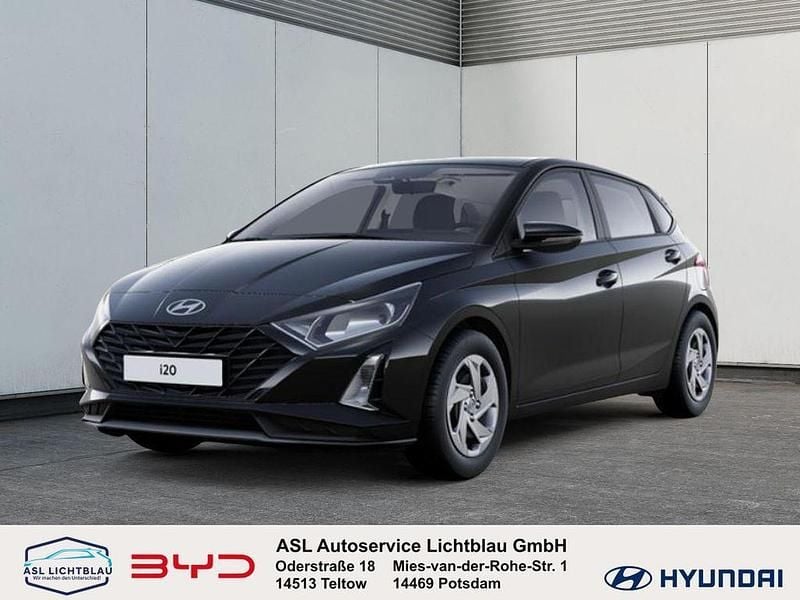 Gebraucht Hyundai i20 Select 101 PS (74 kW) 2025 Phantom black Kleinwagen
