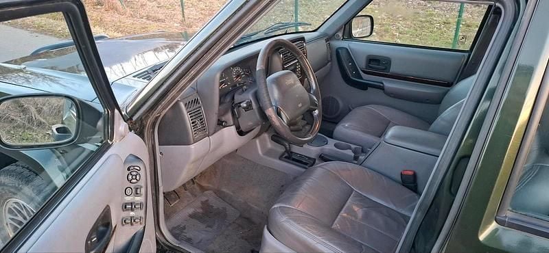 Gebraucht Jeep Cherokee 115 PS (84 kW) 1998 Grün SUV
