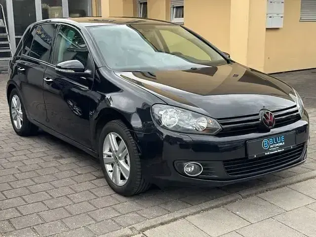 Gebraucht VW Golf VI Match 140 PS (102 kW) 2012 Schwarz Limousine