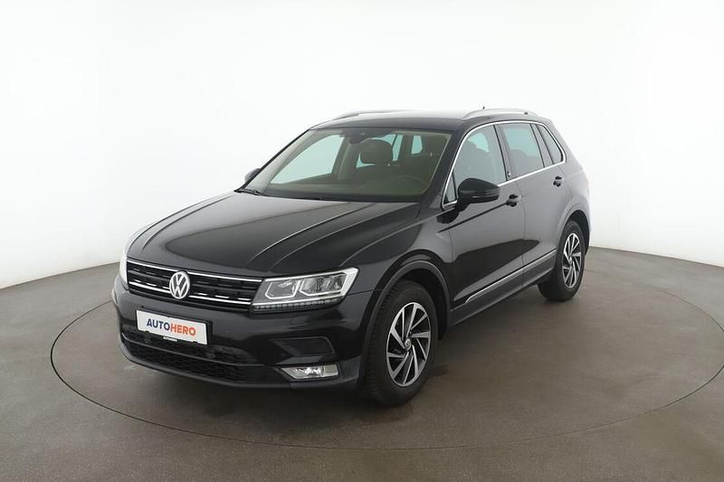 Schwarz Gebraucht 2017 VW Tiguan Sound SUV | 16.170 € (Fairer Preis) - Bild 1/3