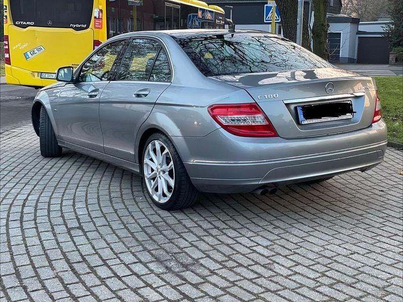 Gebraucht Mercedes C180 Avantgarde 156 PS (114 kW) 2008 Grau Limousine