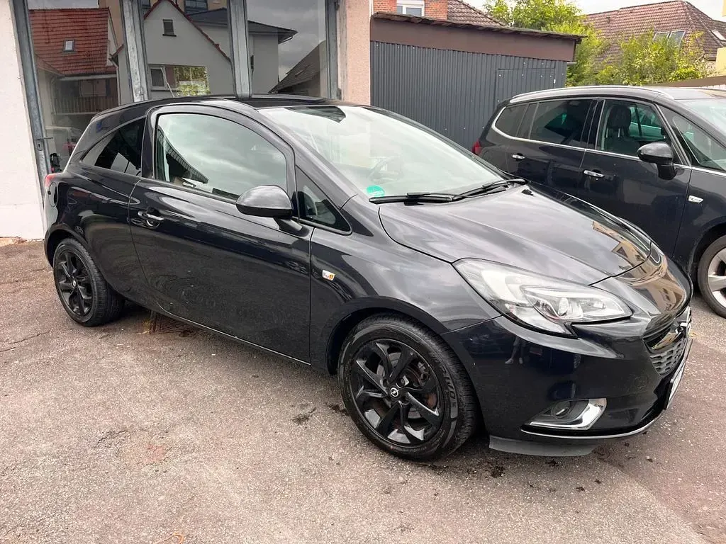 Gebraucht Opel Corsa Color Edition 90 PS (66 kW) 2015 Schwarz Kleinwagen
