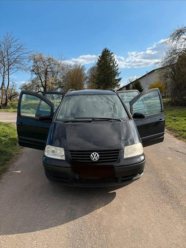 Gebraucht VW Sharan 115 PS (84 kW) 2001 Schwarz Van / Kleinbus