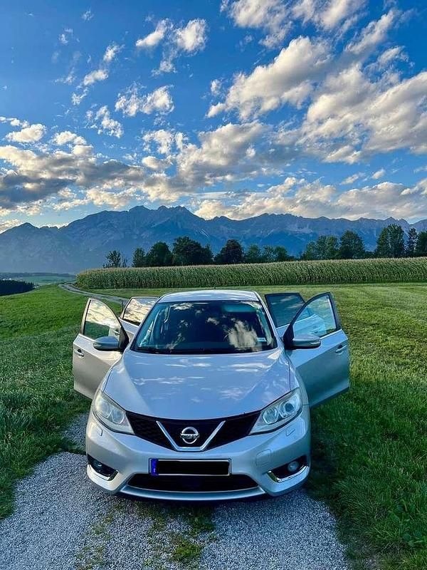 Gebraucht Nissan Pulsar Acenta 110 PS (80 kW) 2015 Silber Limousine