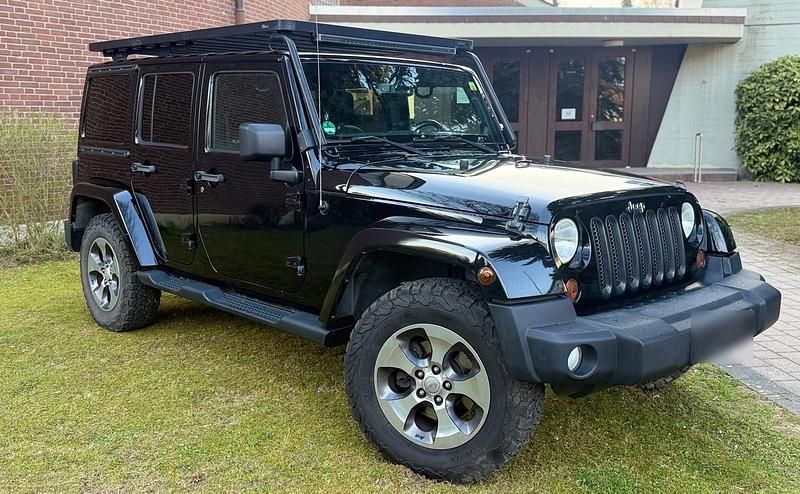 Gebraucht Jeep Wrangler Overland 200 PS (147 kW) 2013 Schwarz SUV
