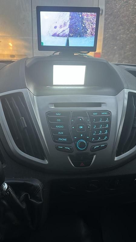 Gebraucht Ford Transit 125 PS (91 kW) 2015 Silber Van / Kleinbus