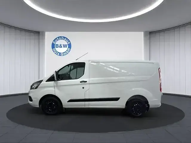 Gebraucht Ford Transit Custom Trend 131 PS (96 kW) 2021 Weiß Van / Kleinbus