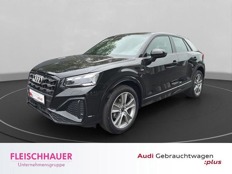 Mythosschwarz metallic Gebraucht 2024 Audi Q2 S-Line SUV | 31.980 € (Guter Preis) - Bild 1/4
