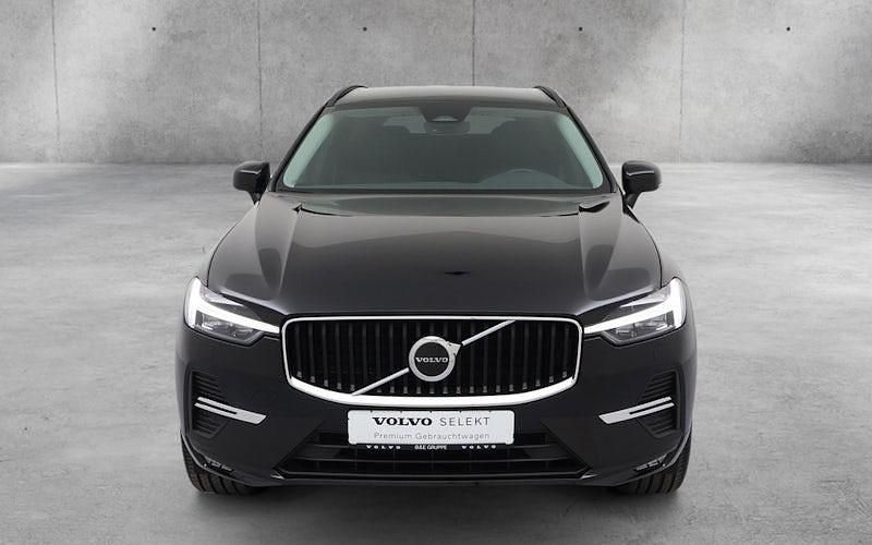Gebraucht Volvo XC60 Core 250 PS (183 kW) 2025 Schwarz SUV