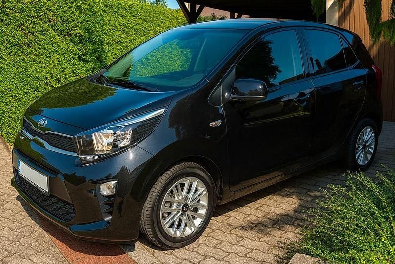 Schwarz Gebraucht 2022 Kia Picanto DREAM-TEAM Edition Kleinwagen | 14.900 € (Fairer Preis) - Bild 1/4