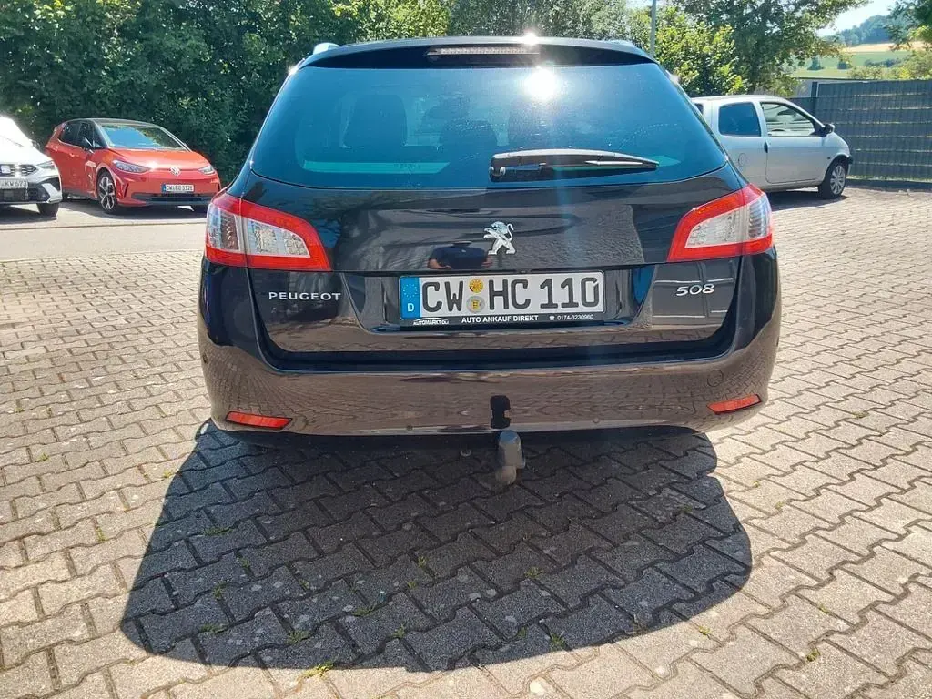 Gebraucht Peugeot 508 Allure 181 PS (133 kW) 2016 Braun Kombi